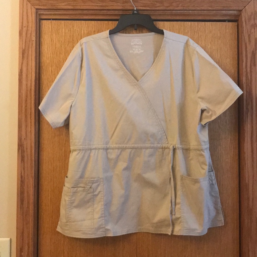 Cherokee Womans work scrub